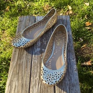 Kenneth Cole Reaction Gold Ballet Flats